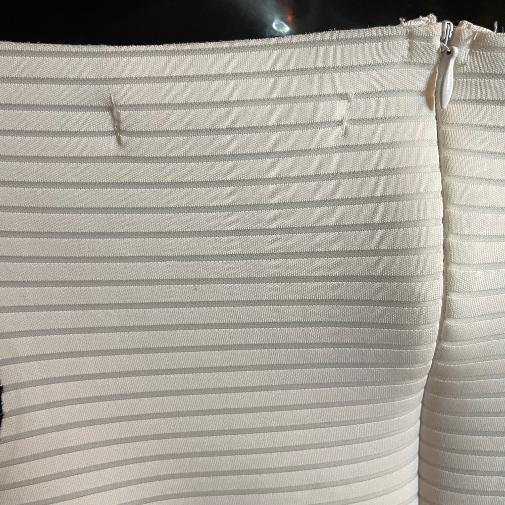 Symphony Dress - Picture 11 of 16